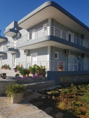 Victoria Studio Apartments